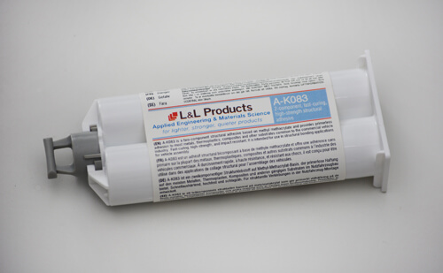 IRSL&L A-K083 and IRSL&L A-K085 are two-component adhesives based on methyl methacrylate (MMA) and are specifically formulated for improved bonding to plastic substrates